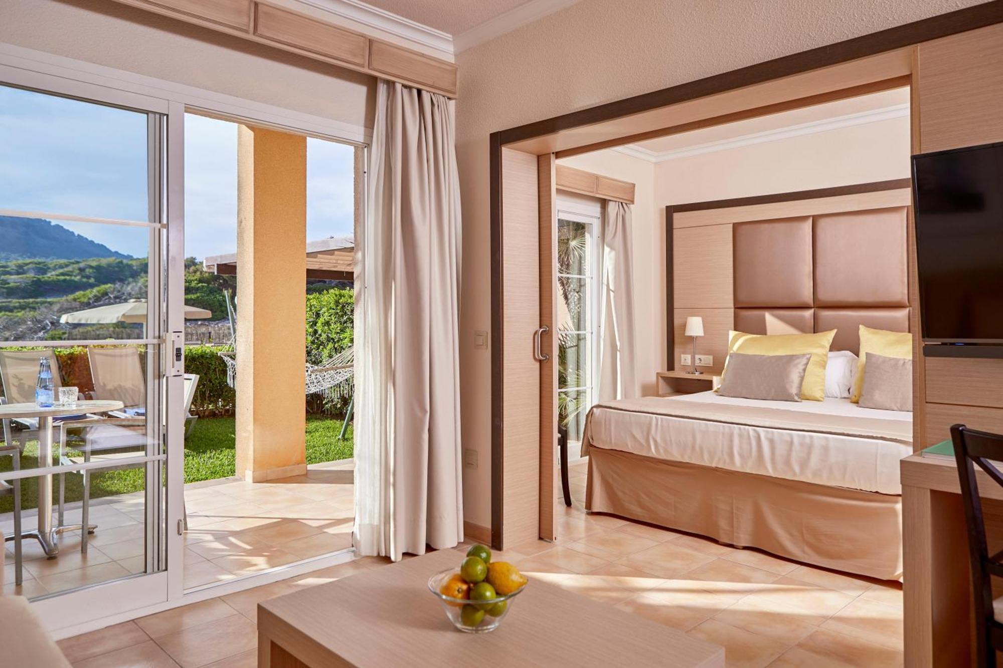 Suite con 1 Camera da Letto e Accesso Piscina Diretto